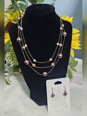 Vintage RMN Co. Signed Neck Gold Tone Faux Pearls With matching earrings